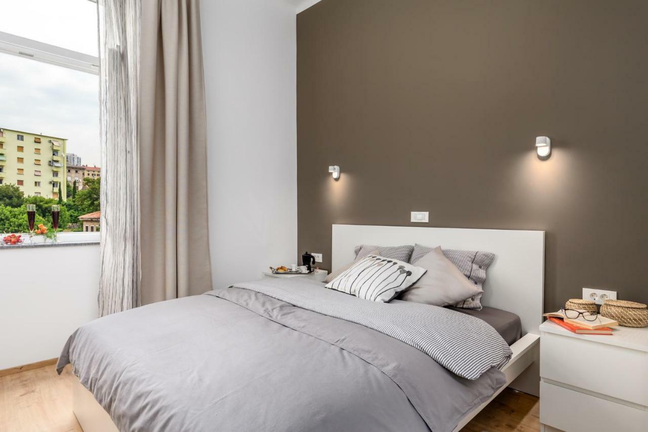 Apartman Deark Apartment Рийека Екстериор снимка